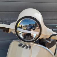 Vespa p200e