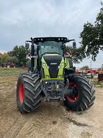 Claas Axion 800