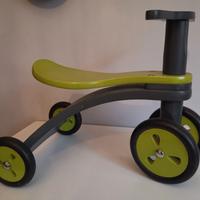 triciclo senza pedali