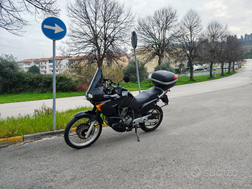 Honda Transalp 650 molti accessori