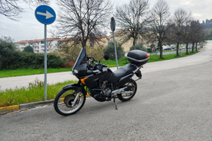 Honda Transalp 650 molti accessori