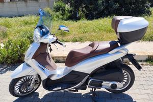 Piaggio Beverly 300 i.e.