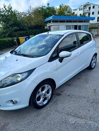 Ford Fiesta 1.4 16V 5p. Bz.-GPL