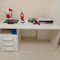 scrivania colore olmo 