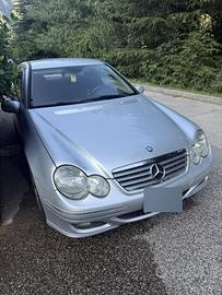 Mercedes C220