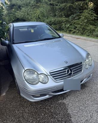 Mercedes C220