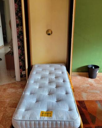 Mobile con letto a scomparsa