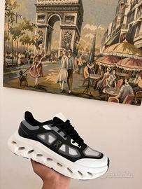 scarpe On Cloud remix