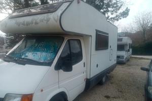 Camper Ford