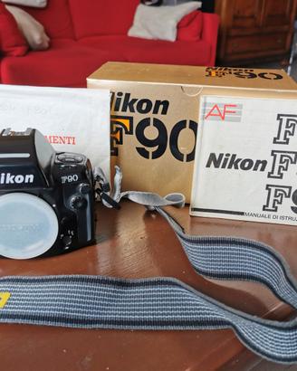 Nikon F 90