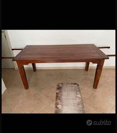 Tavolo stile rustico