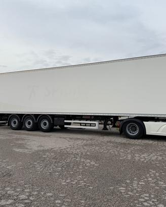 Semirimorchio furgonato Fruehauf anno 2017