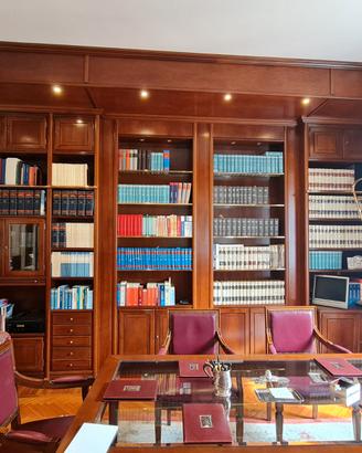 Libreria in noce nazionale