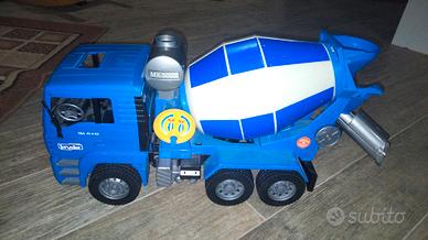 Betoniera giocattolo