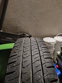 4 pneumatici Michelin Iveco Daily 