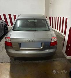 Audi A4 Berlina 2.0 Benzina con cambio automatico
