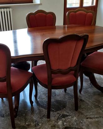 Elegante salotto in stile classico