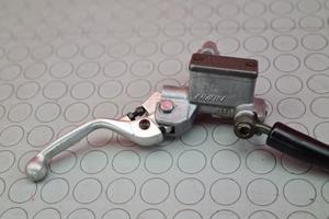 POMPA ANTERIORE SUZUKI RMZ 450 2005 2006 RM Z 2007