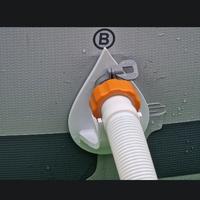 Supporto per tubi piscina esterna