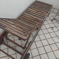 Lettino prendisole in legno