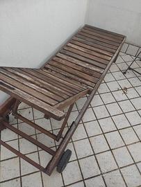 Lettino prendisole in legno