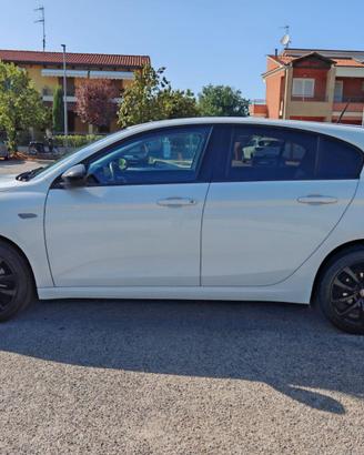 Fiat Tipo S-Design 1.6 Multijet 120 CV Diesel