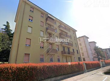 Appartamento ristrutturato con due camere e doppi