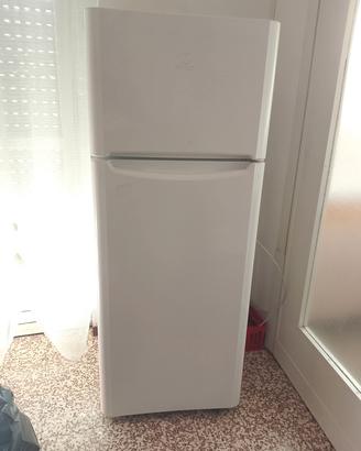Frigorifero Indesit