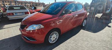 Lancia Ypsilon 1.2 69 CV 5 porte GPL Ecochic Plati