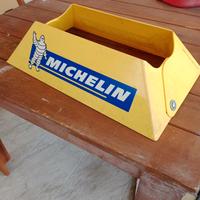 espositore michelin