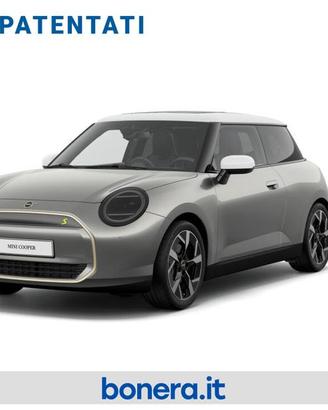 Mini Mini Cooper SE Favoured