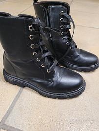 anfibi bambina n. 36 neri