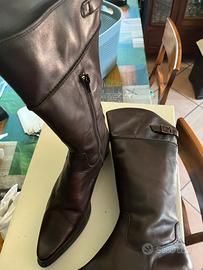 Stivali Donna Marrone Scuro N. 38