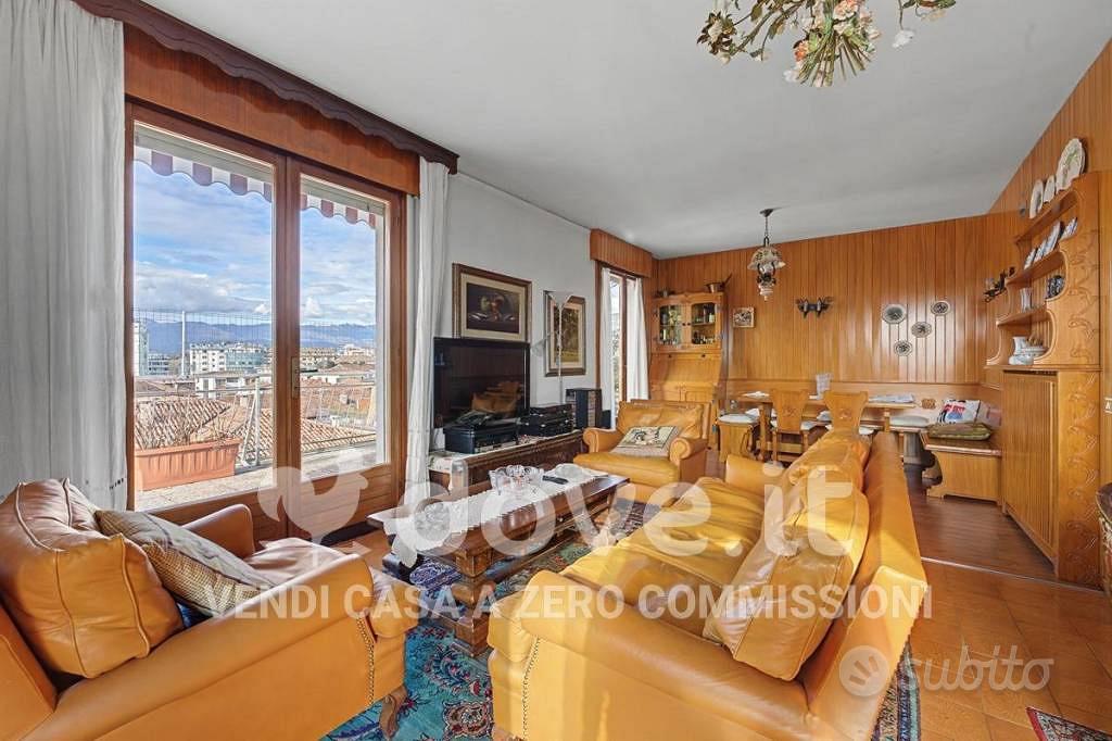 Appartamento – Conegliano, Piazza d'Armi - Vista 2