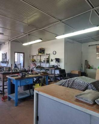 Immobile di 100 m² con 1 locale a Impruneta