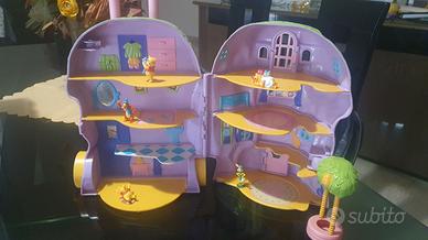 Casetta Winnie the Pooh Trolley con personaggi