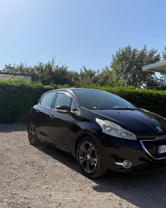 Peugeot 208 1.4 HDi 68 CV 5 porte Active