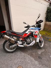 Aprilia tuareg 660 Dakar Podium