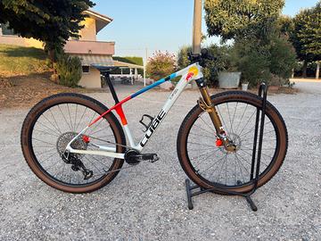Cube C62 SLX 2025 tg S peso 8.8 KG