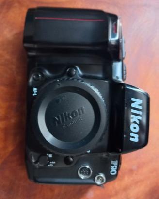 Nikon F90