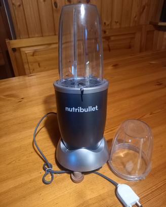 frullatore per frutti VERDURE e  molto forte