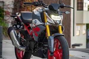 BMW G 310 R – 2022 – < 2.000 km – Pari al nuovo