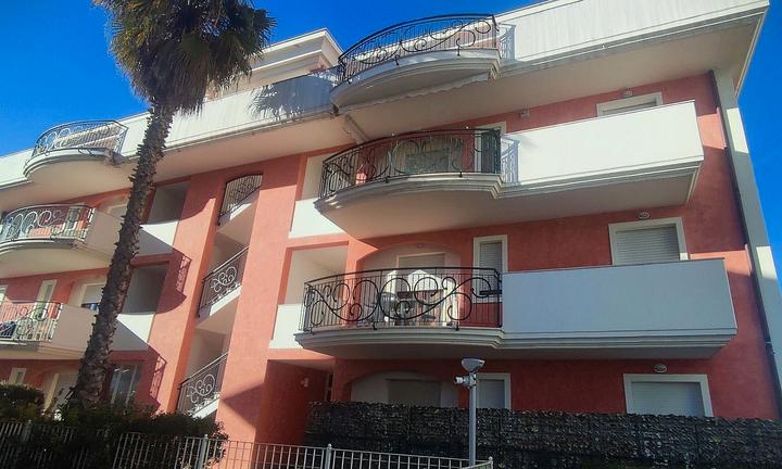 Trilo 6/8 posti vicini al mare a MARTINSICURO