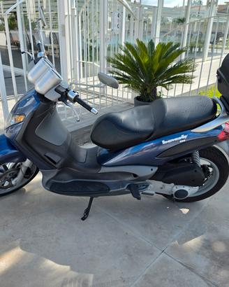 Beverly 200