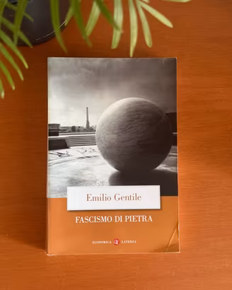 Libro "Fascismo di pietra" - Emilio Gentile