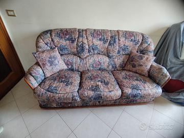 Divano + mobile ingresso + credenza 