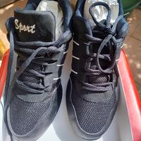 Scarpe sportive palestra passeggio ballo