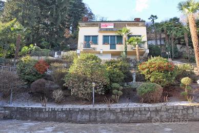 Villa o villino Stresa [Cod. rif 34VRG]