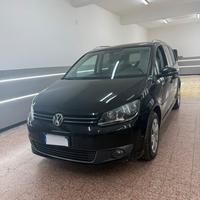 TOURAN 1.6 TDI DSG