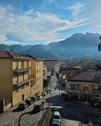 Via guariglia: 115 mq con box auto